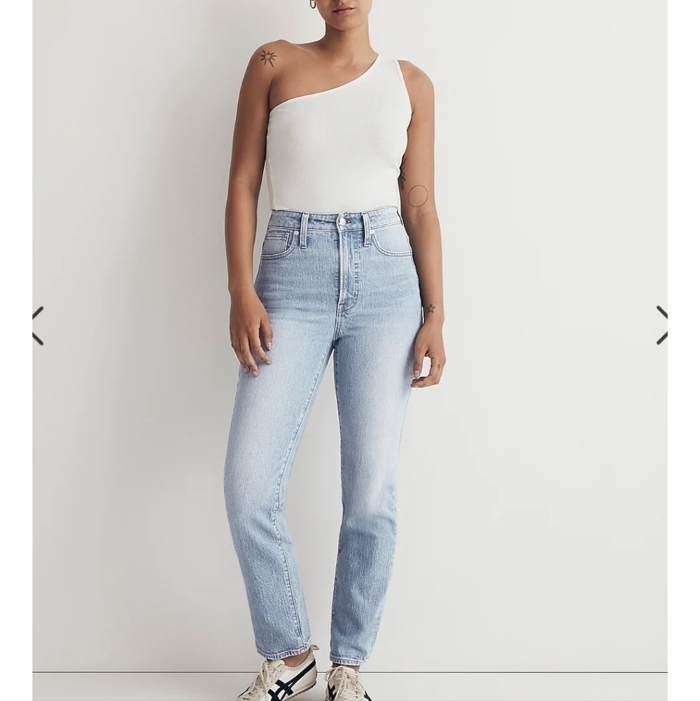 Madewell the curvy perfect vintage jeans